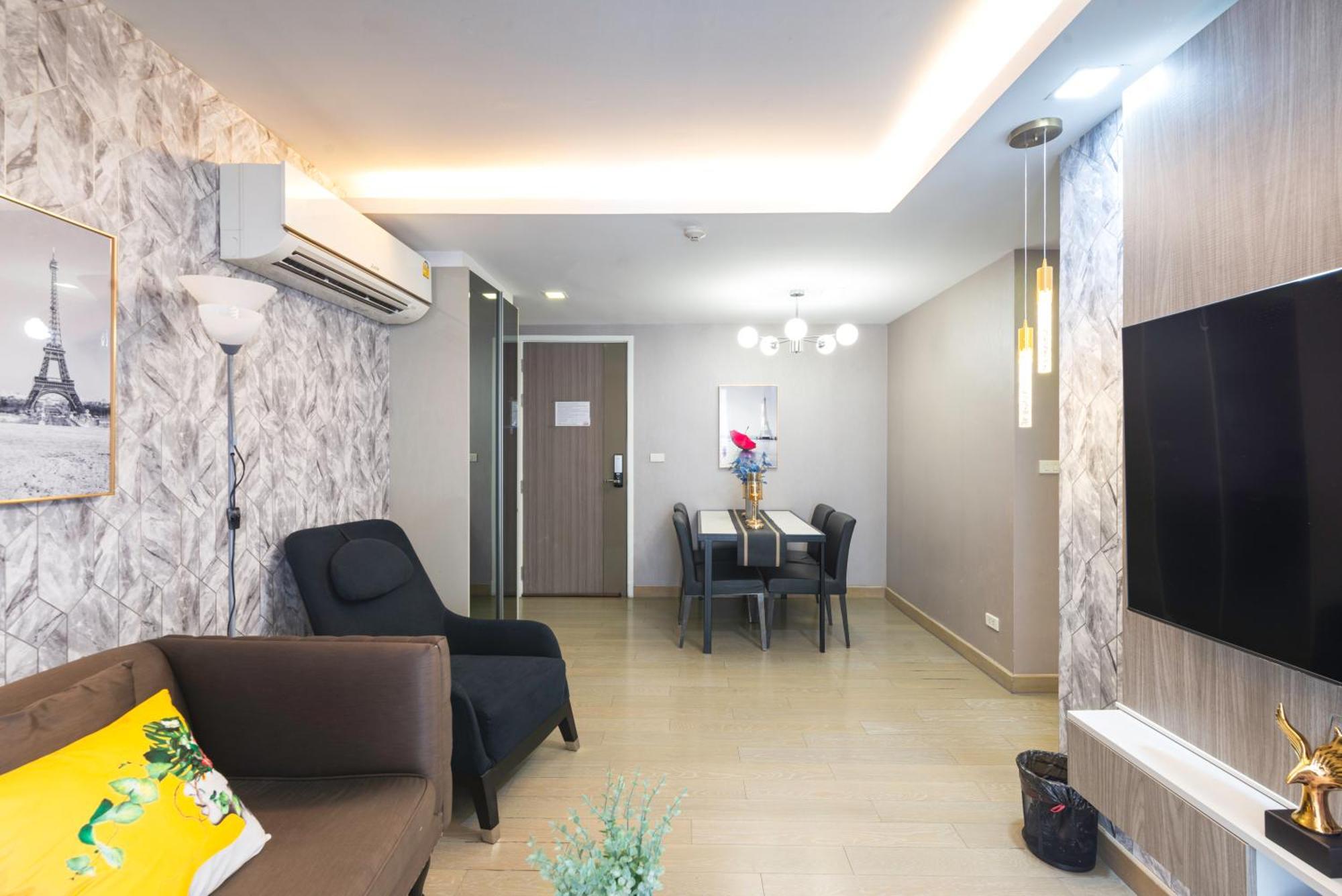 Apartamento Dazzle Sukhumvit 7 By Lefoyer Bangkok Exterior foto
